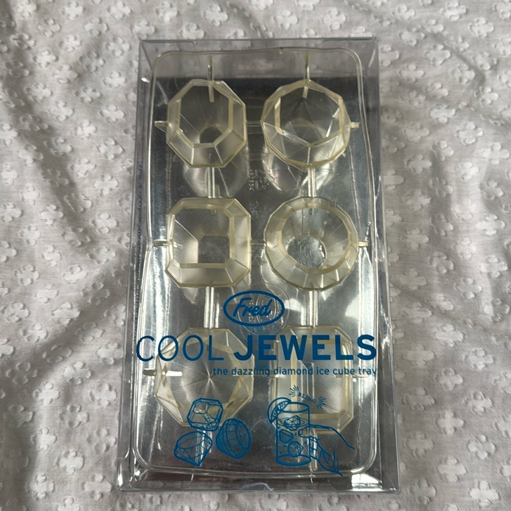 Fred Cool Jewels Diamond Ice Cube Tray